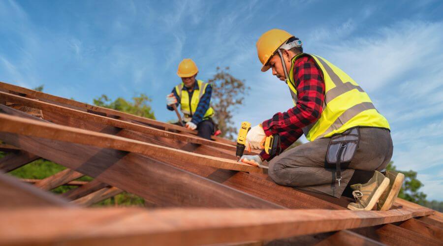 Professional gutter cleaning in Saraland, AL